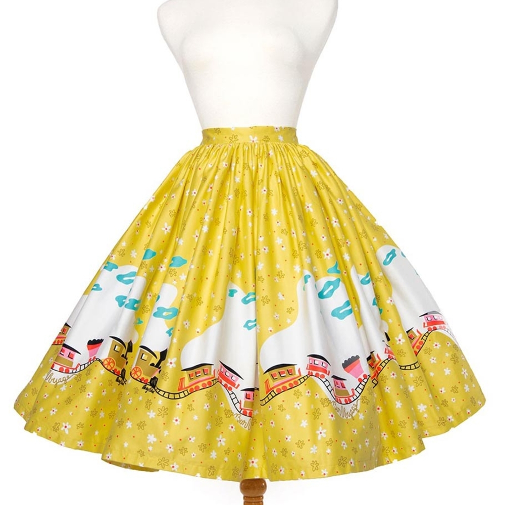 Mary Blair Trains Skirt S w/ Matching Accessory
